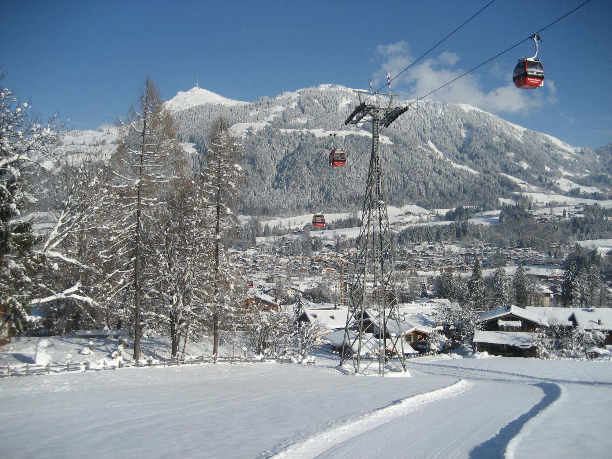 Pension Hinterseer Kitzbuhel Exterior photo