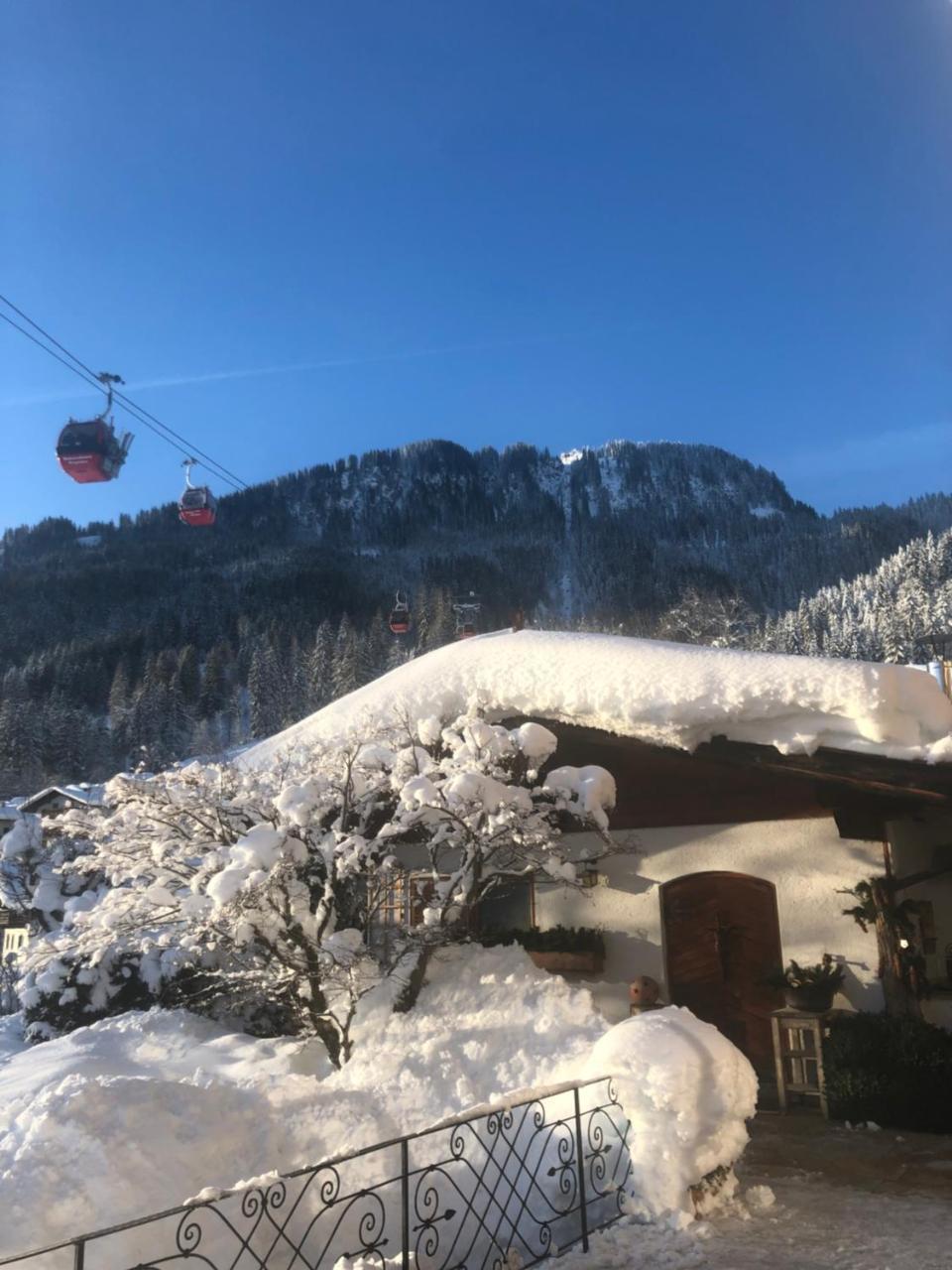 Pension Hinterseer Kitzbuhel Exterior photo
